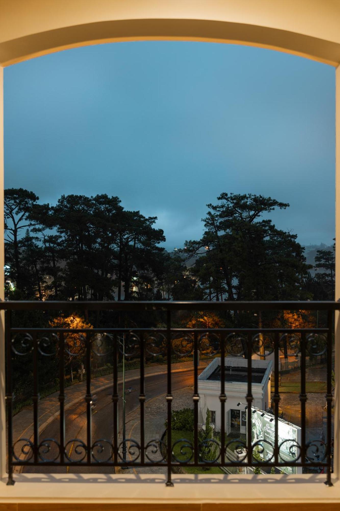 Lumina Hotel Da Lat Central Dış mekan fotoğraf